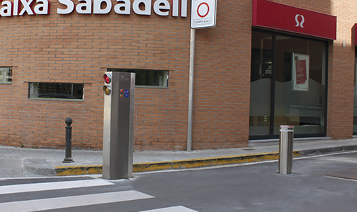 poste accesos urban con pilona automática poste accesos urban con pilona automática